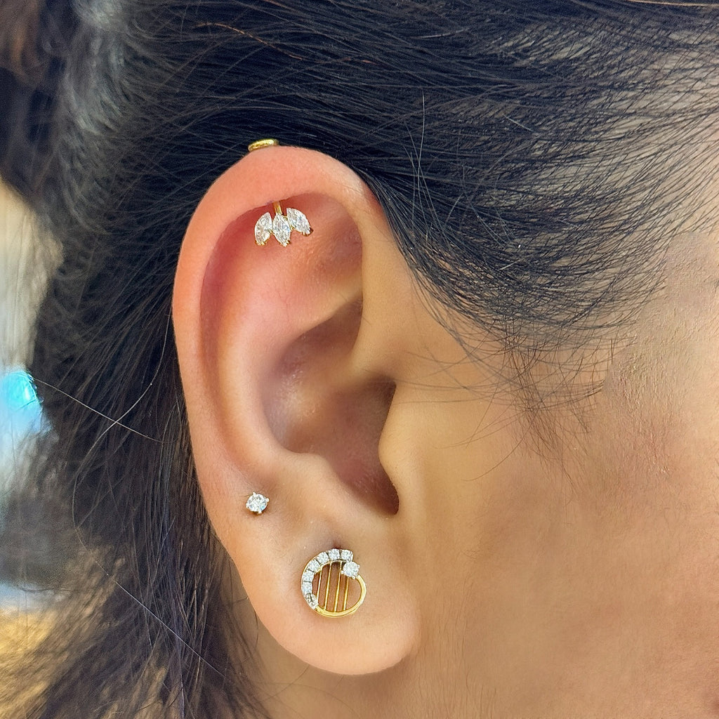 Vertical Helix Titanium Jewelry – 3 CZ Marquise Cluster