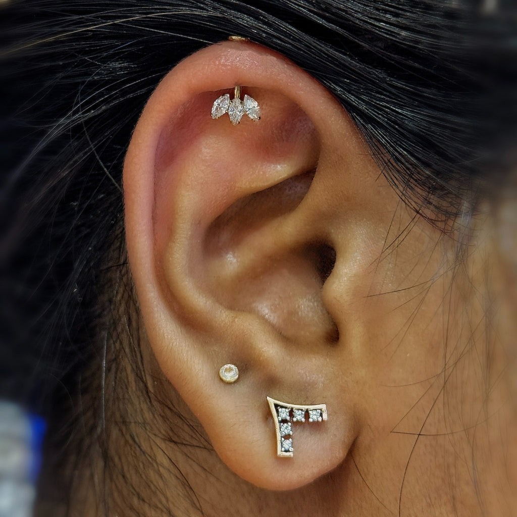 Vertical Helix Titanium Jewelry – 3 CZ Marquise Cluster