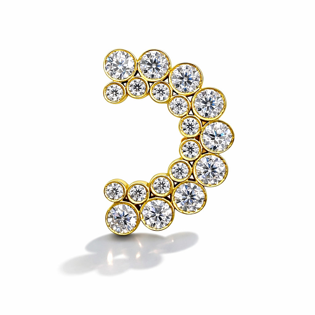Curved Cluster 18K Gold • D-Color Moissanite