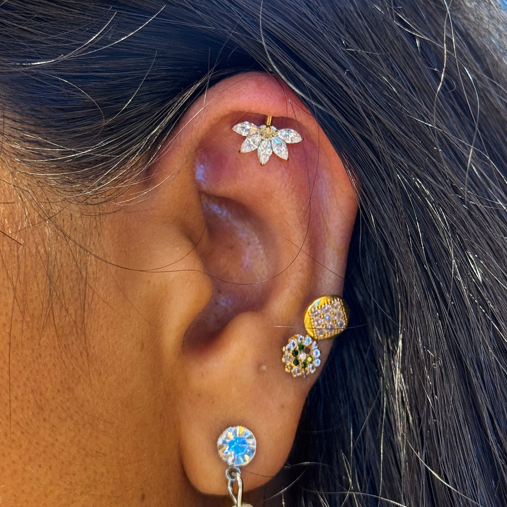 Vertical Helix Titanium Jewelry – 5 CZ Lotus Design