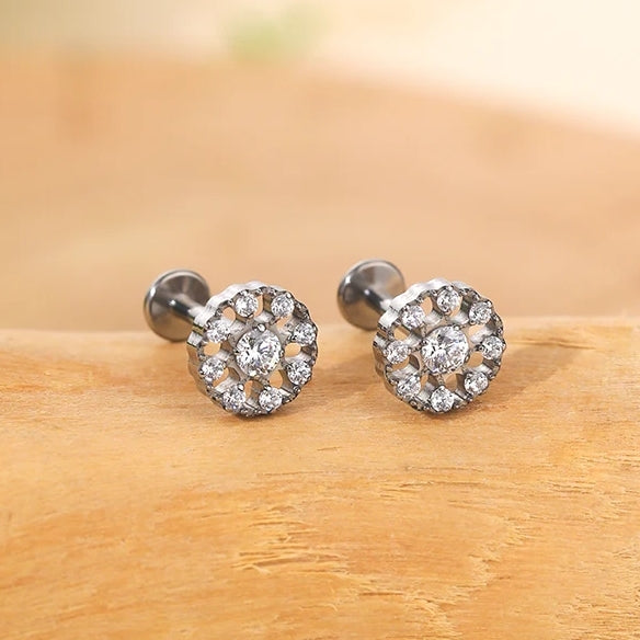 ASTM F136 Titanium 16G (1.2MM) Internally Threaded Circle Piercing Stud