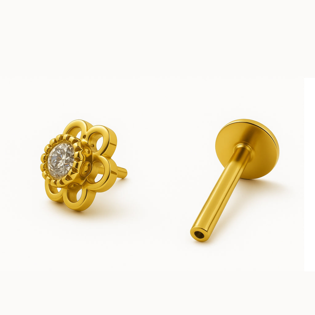 18K Gold Floral Moissanite Stud