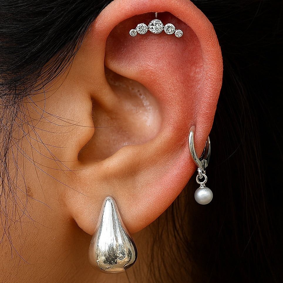 Vertical Helix &amp; Traditional Maharashtrian Bugadi Piercing — 5 CZ Cluster