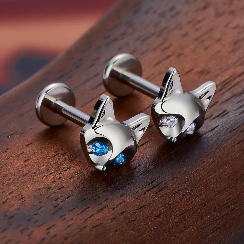 LAB_Cat_01 ASTM F136 Titanium 16G (1.2MM) Internally Threaded Cat Face Piercing Stud