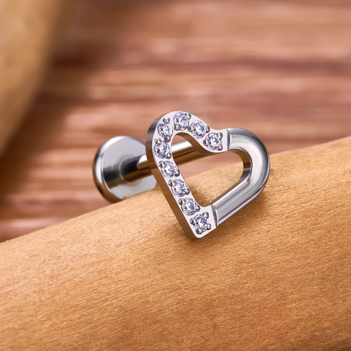 ASTM F136 Titanium 16G (1.2MM) Internally Threaded Heart Stud