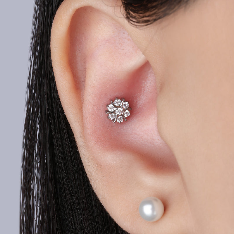 Titanium 16G (1.2mm) Internally Threaded Flower Cluster Stud