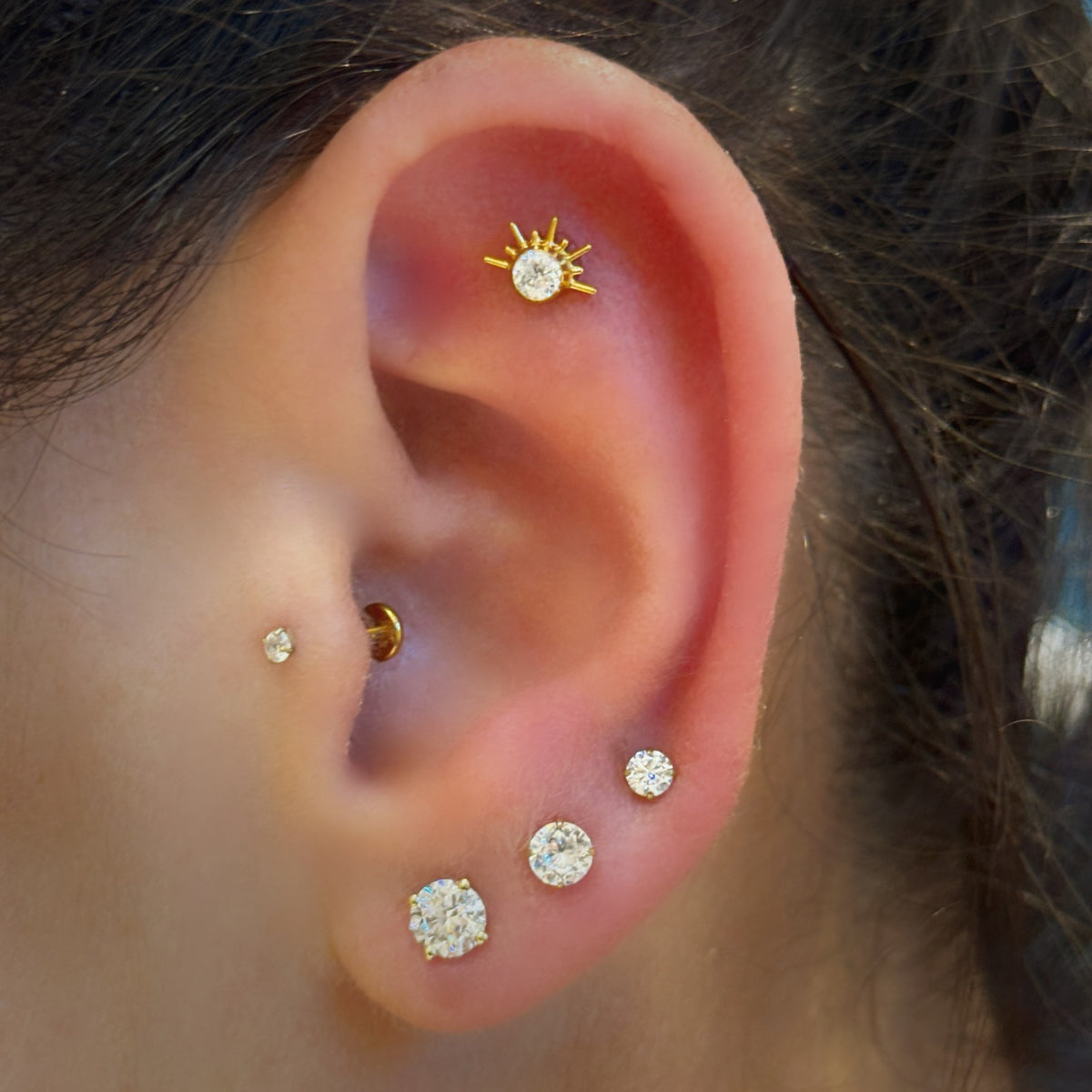 39-2 ASTM F136 Titanium 16G (1.2MM) Internally Threaded Sun Piercing Stud