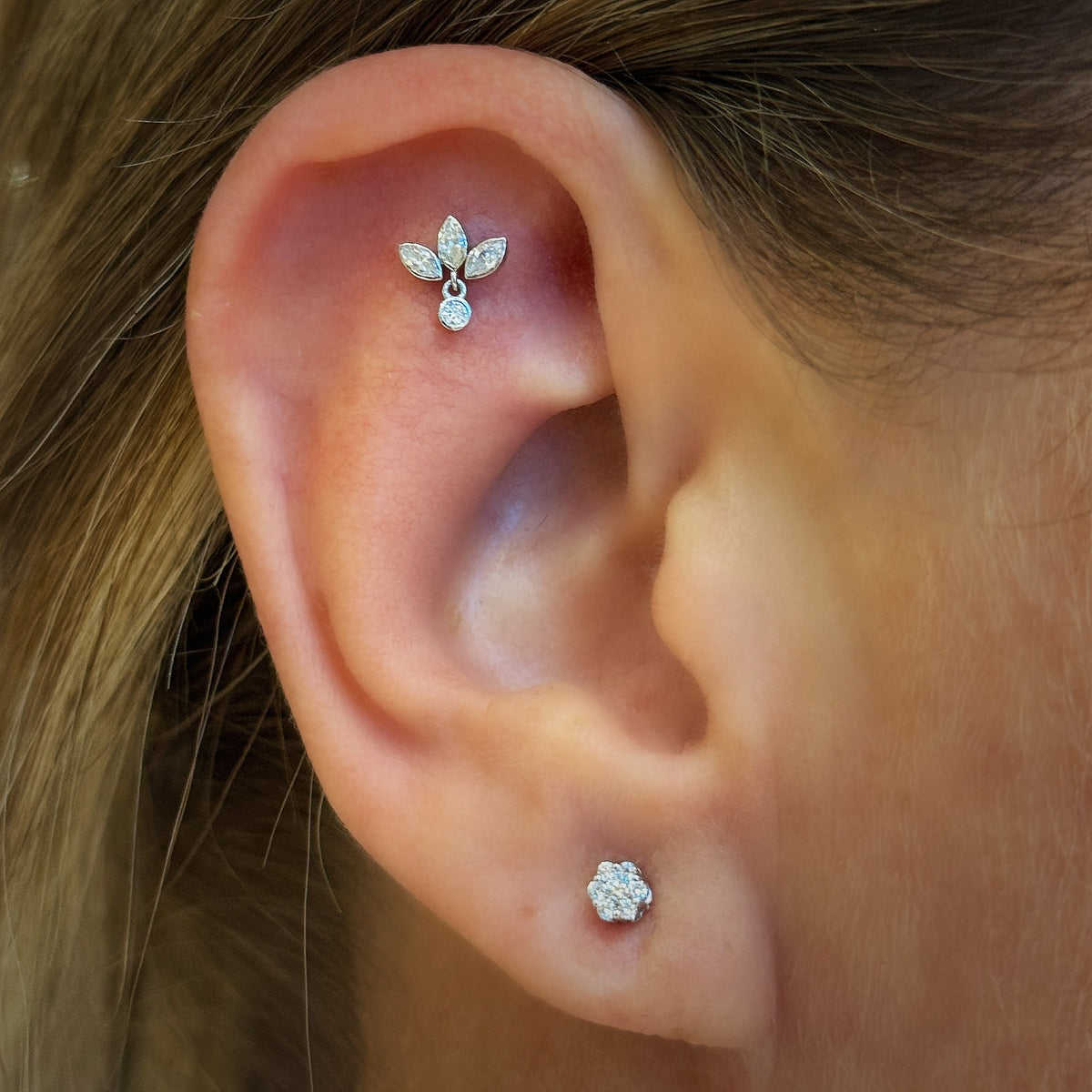 18K Gold Moissanite Lotus Dangle Flat-Back Stud