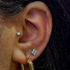 39-4 ASTM F136 Titanium 16G (1.2MM) Internally Threaded Four Stone Piercing Stud