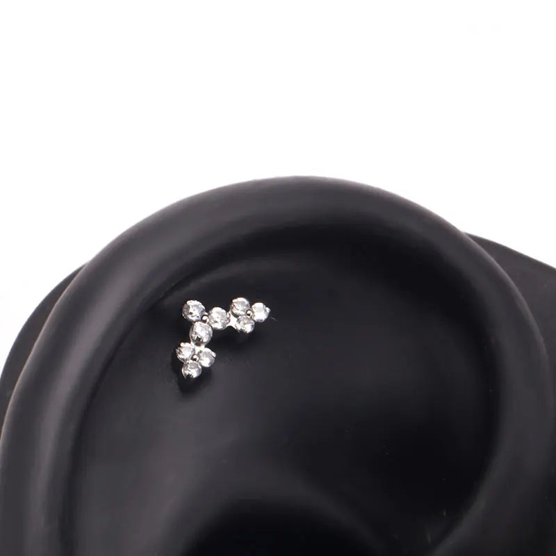ASTM F136 Titanium 16G (1.2MM) Internally Threaded Curved Trinity Piercing Stud