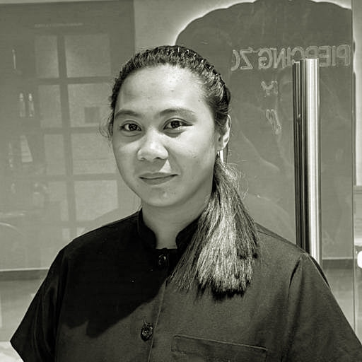 Team Member Pia